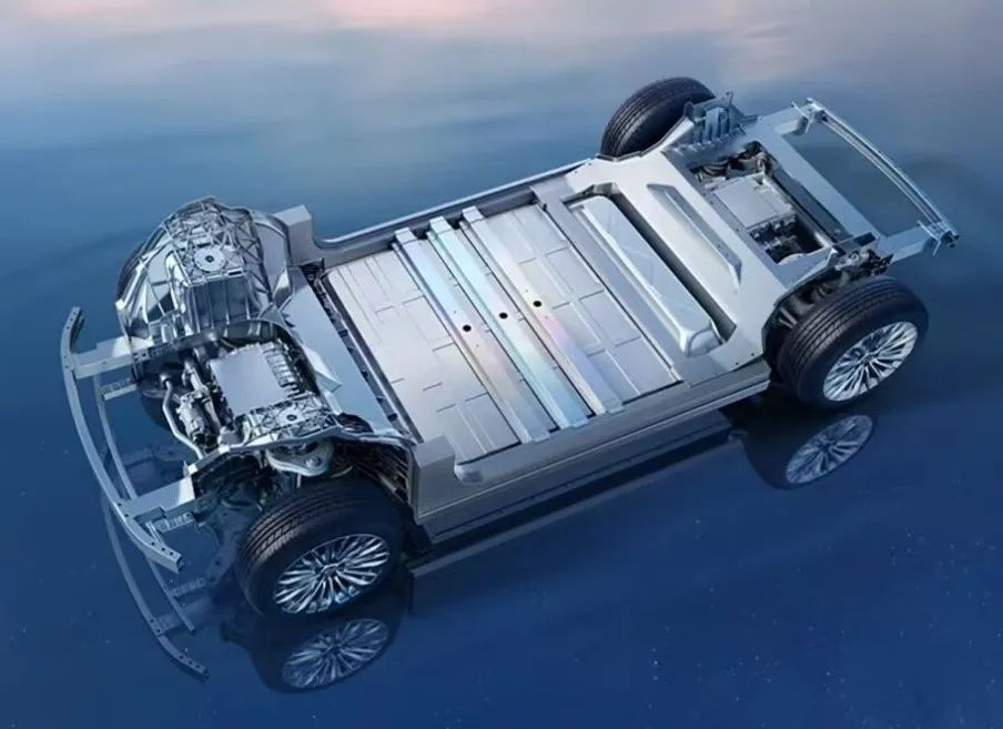 日產發(fā)布天演架構大壓鑄首款新車-東風日產N7